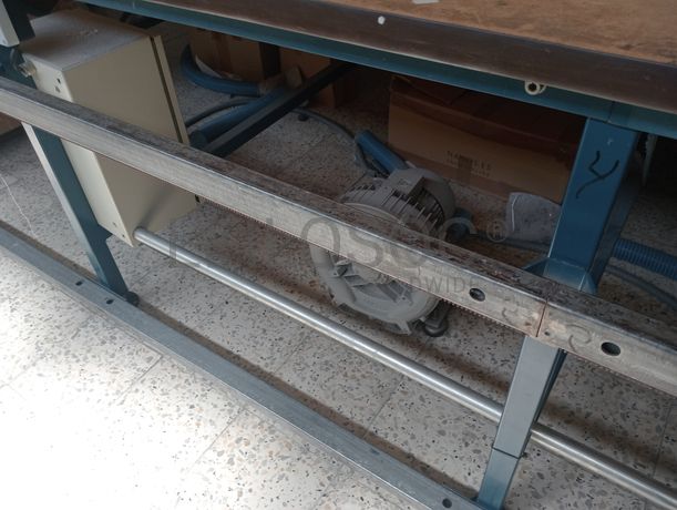 Carro de Estender Malha · Tesoura e Régua de corte · Serra de fita