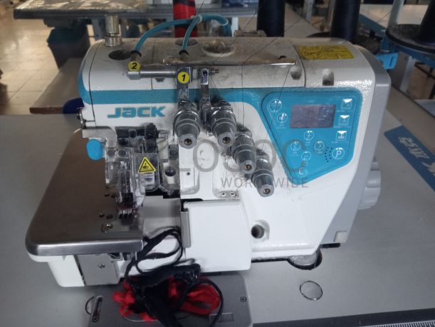 Máquinas de Ponto Corrido · Máquinas de Corte e Cose · Bobinador