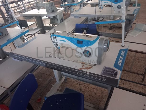 Máquinas de Ponto Corrido · Máquina de Mosquear · Máquina de Corte e Cose · Máquina de Virar Punhos e Colarinhos