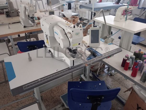 Mesa de Dobrar · Máquinas de Pregar Botões · Máquina de Casear · Máquinas de Ponto Corrido · Máquina de 2 Agulhas