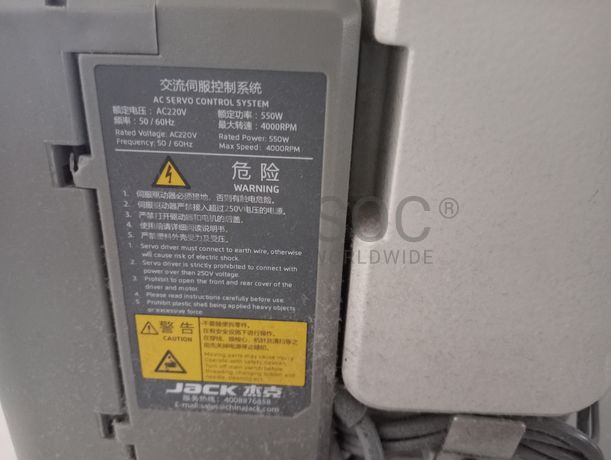 Mesa de Dobrar · Máquinas de Pregar Botões · Máquina de Casear · Máquinas de Ponto Corrido · Máquina de 2 Agulhas