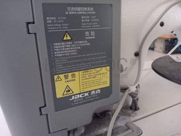 Máquinas de Ponto Corrido · Máquina de 2 agulhas · Máquina de corte e cose · Máquina de pregar molas · Diversos