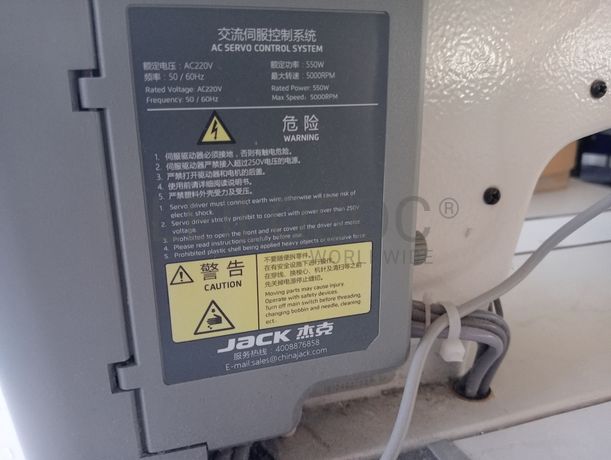 Máquinas de Ponto Corrido · Máquina de 2 agulhas · Máquina de corte e cose · Máquina de pregar molas · Diversos