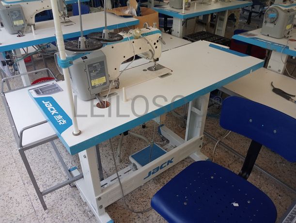 Máquinas de Ponto Corrido · Máquina de 2 agulhas · Máquina de corte e cose · Máquina de pregar molas · Diversos