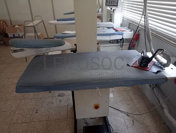 Máquinas de Ponto Corrido · Máquina de 2 agulhas · Máquina de corte e cose · Máquina de pregar molas · Diversos