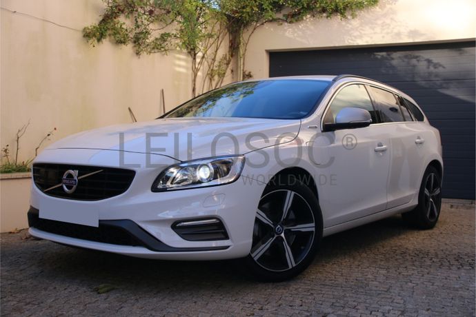 Volvo V60 Híbrido Plug-in · Ano 2017