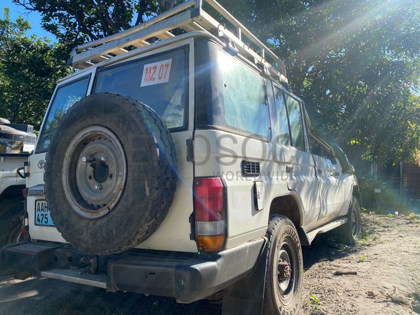 Toyota Land Cruiser 4x4