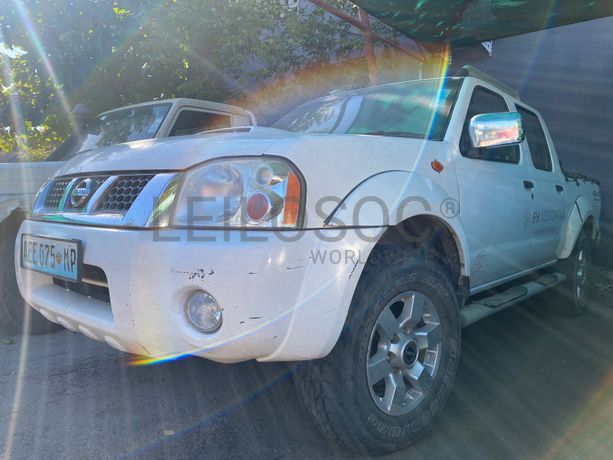 Nissan HardBody 4x4