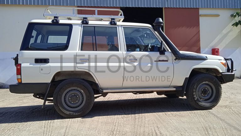 Toyota Land Cruiser · Ano 2018