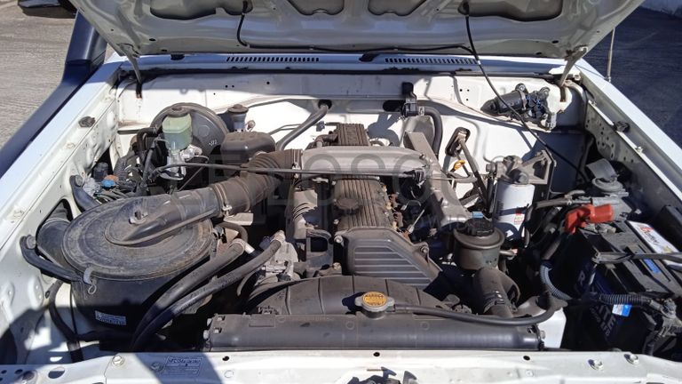 Toyota Land Cruiser · Ano 2016