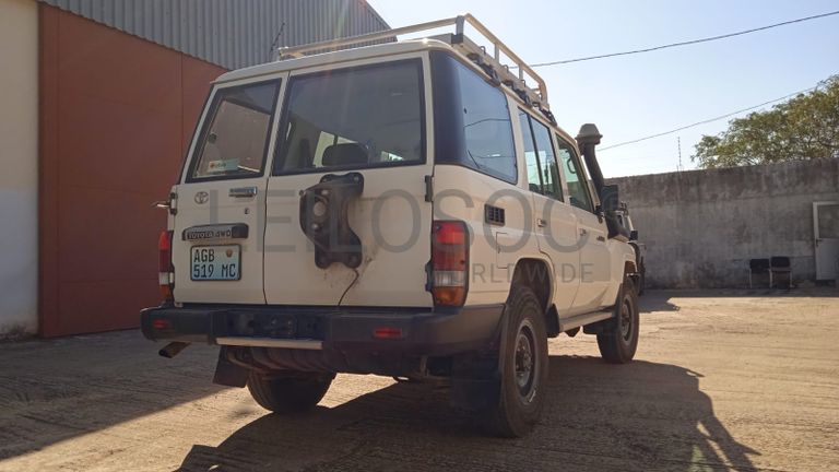 Toyota Land Cruiser · Ano 2016