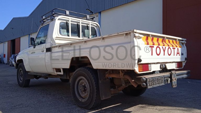 Toyota Land Cruiser · Ano 2015