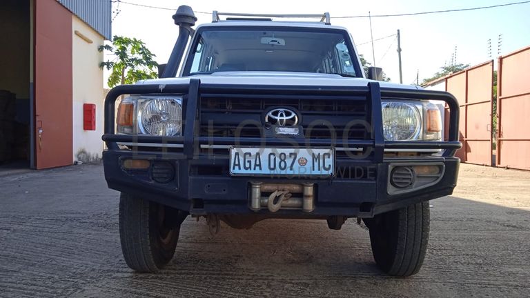 Toyota Land Cruiser · Ano 2016