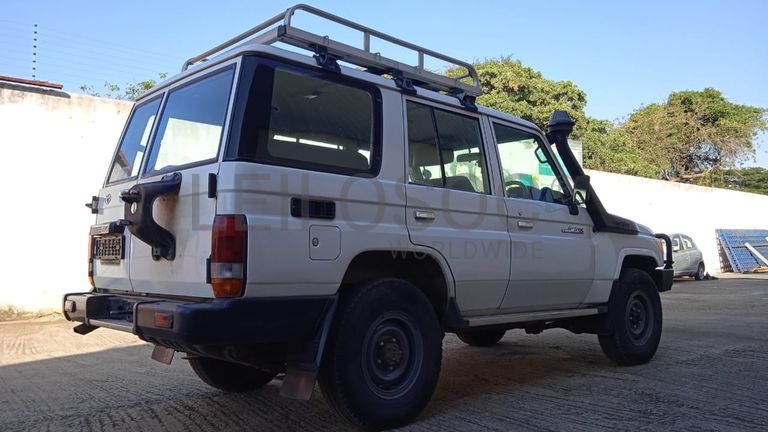 Toyota Land Cruiser · Ano 2016