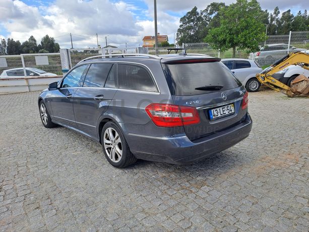 Mercedes-Benz E250 CDI · Ano 2010