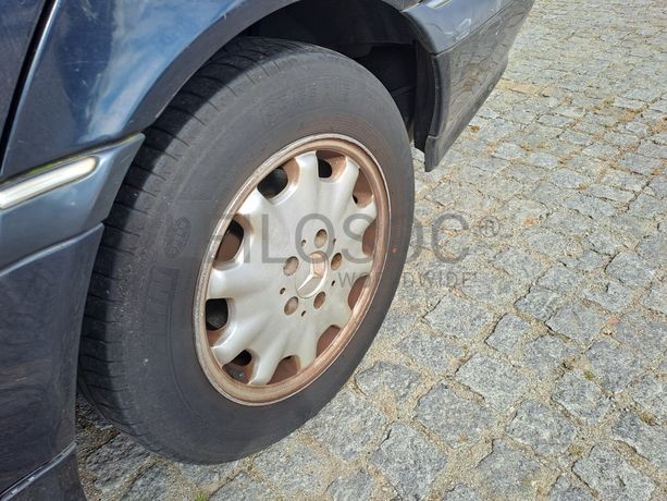 Mercedes-Benz C220 CDI · Ano 2000