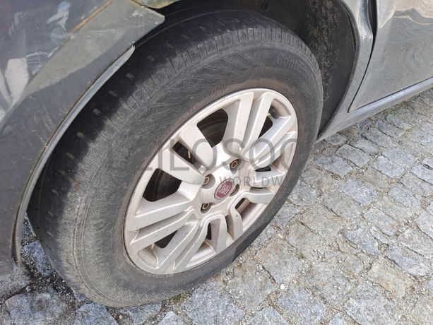 Fiat Punto · Ano 2013