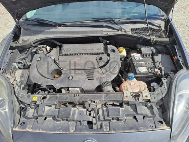 Fiat Punto · Ano 2013