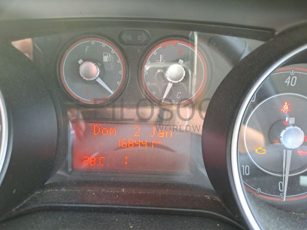 Fiat Punto · Ano 2013