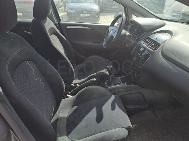 Fiat Punto · Ano 2013