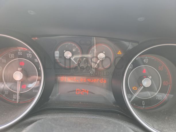 Fiat Punto · Ano 2013