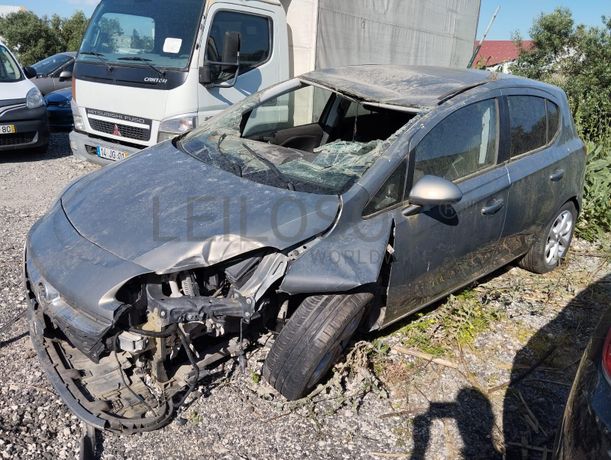 Opel Corsa · Ano 2015