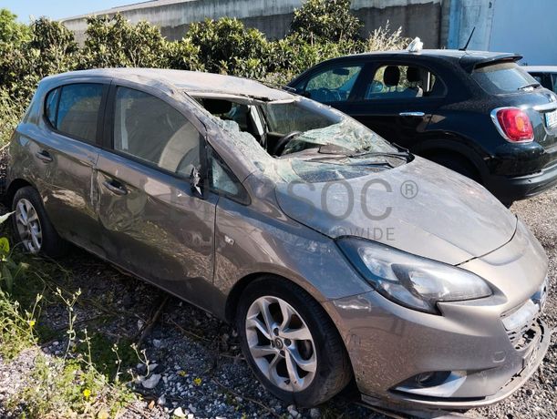 Opel Corsa · Ano 2015