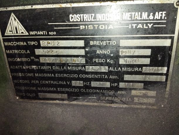 Prensa de Vulcanização de Pneus