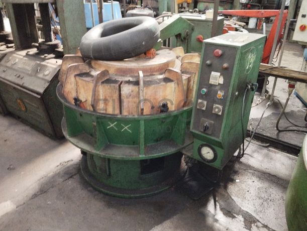 Prensa de Vulcanização de Pneus