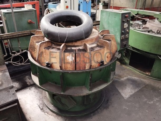 Prensa de Vulcanização de Pneus