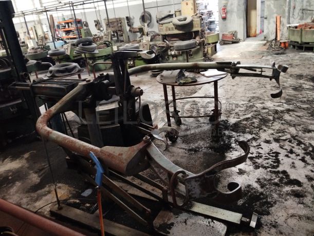 Equipamento Colocação de Câmaras de Ar