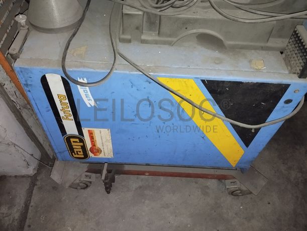 Equipamento de Calibragem · Equipamento de Rodar Pneus · Bancada Giratória · Mesa de Montagem