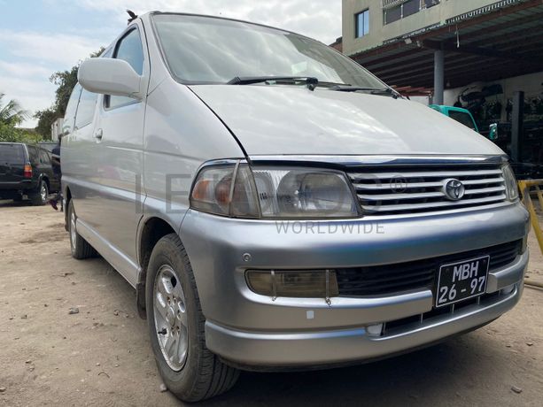 Toyota Hiace Regius