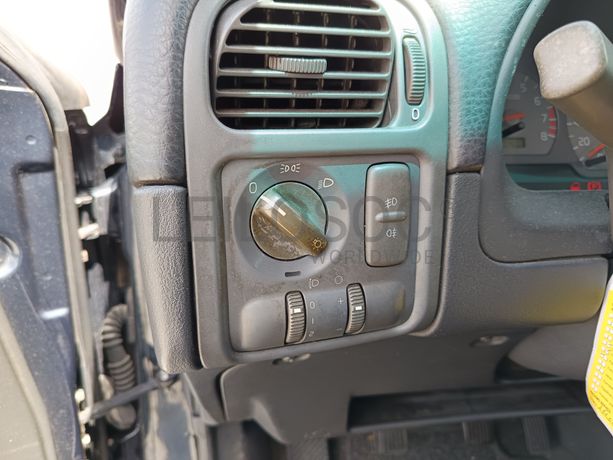 Volvo V40 · Ano 1998