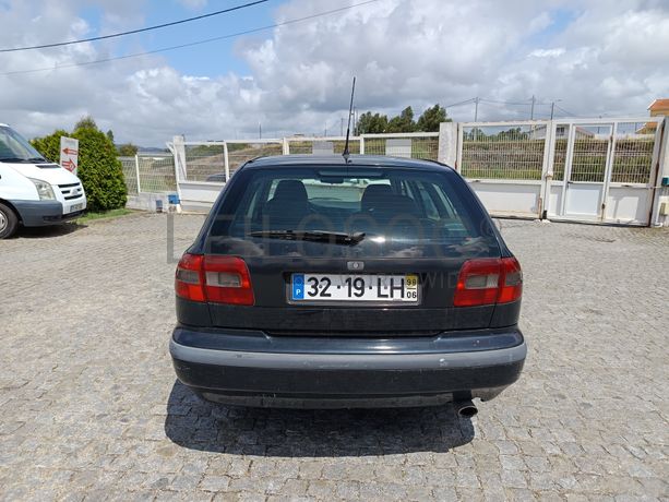 Volvo V40 · Ano 1998