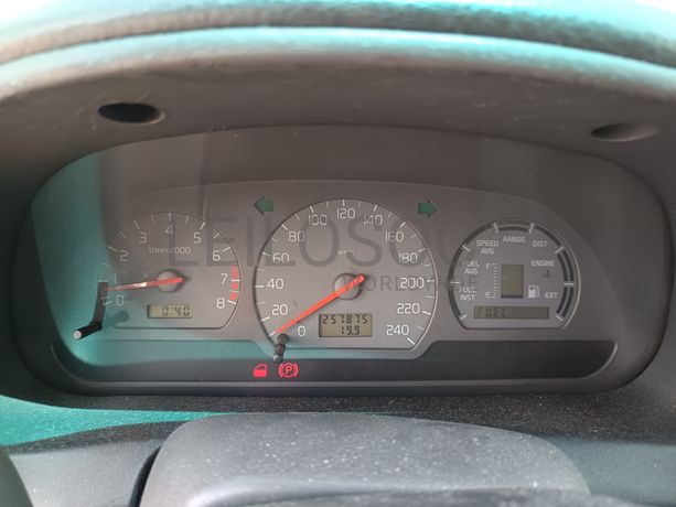 Volvo V40 · Ano 1998