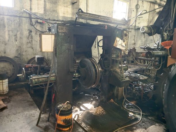 Equipamento de Colagem