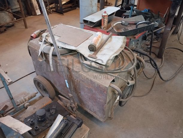 Maquinaria · Diversos