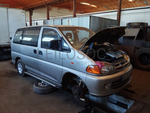 Mitsubishi Space Gear