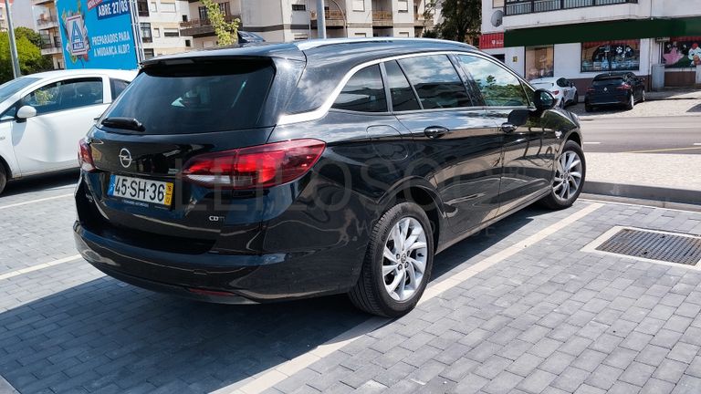 Opel Astra CDTI · Ano 2016