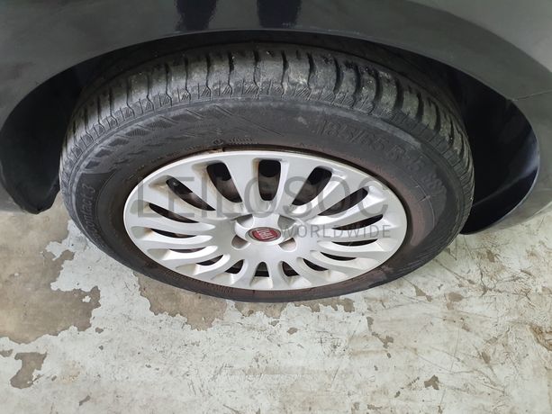 Fiat Punto · Ano 2015