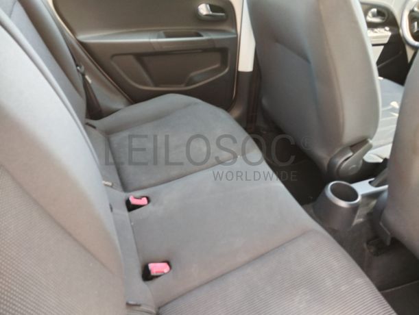 Volkswagen UP · Ano 2016