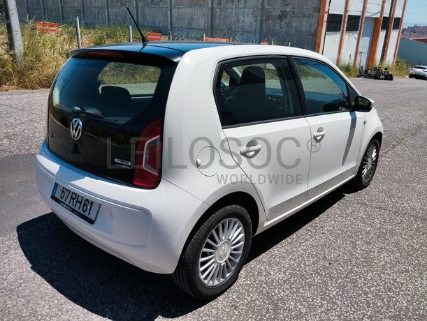 Volkswagen UP · Ano 2016