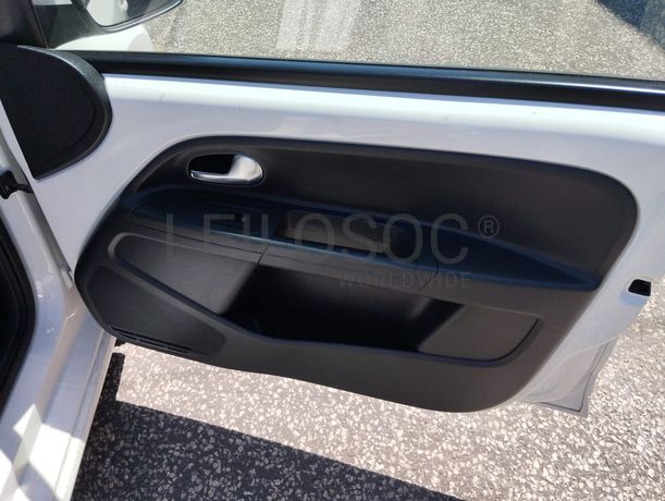 Volkswagen UP · Ano 2016