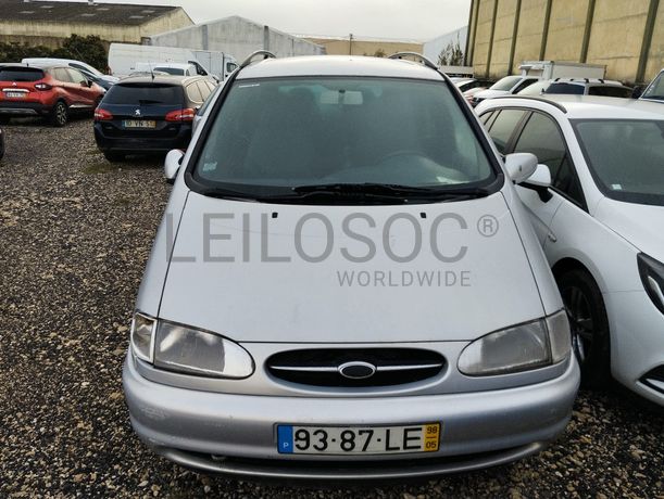 Ford Galaxy 1.9 TDI · Ano 1998