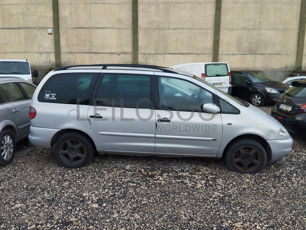 Ford Galaxy 1.9 TDI · Ano 1998