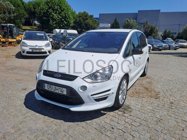 Ford S-Max 2.0 TDCI Titanium 7 · Ano 2013