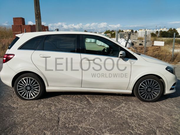 Mercedes-Benz B250e · Ano 2016