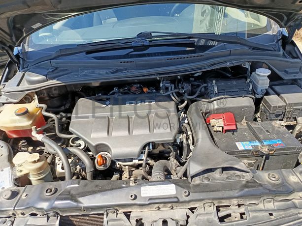 Mitsubishi Grandis 2.0 DI-D · 7 Lugares