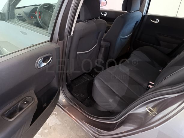Renault Mégane · Ano 2003